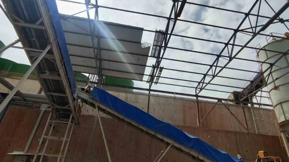 Tuz fabrikas�nda �l�ml� kaza