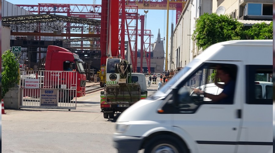 Tuzla'da tersanede feci i kazas   