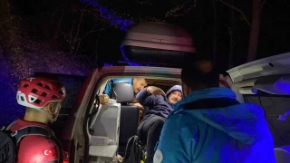 Uluda'da mahsur kalan vatanda kurtarld
