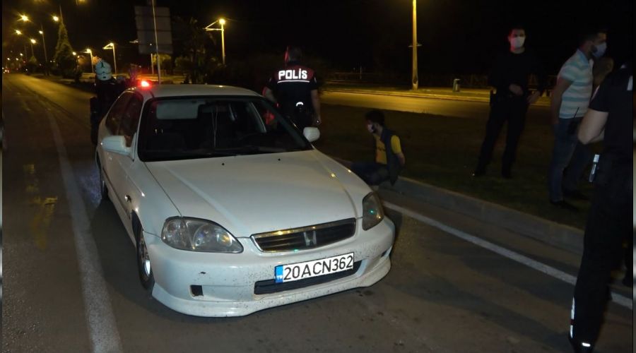 Uygulamadan ka�an alkoll� s�r�c� ortal��� birbirine katt�