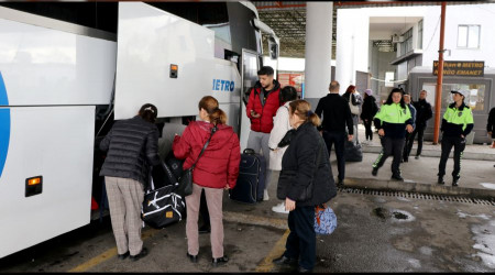 Vatandaş hareketlendi, otobüs biletleri tükendi