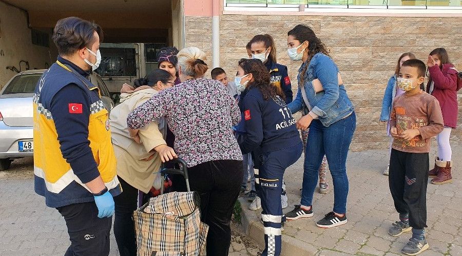 Yangın çıkan evde çocuk paniği