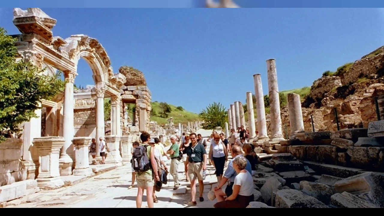 Yerli turistin harcaması arttı