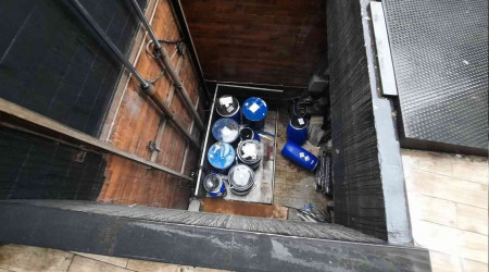 Yük asansörünün halatı koptu: 5 yaralı