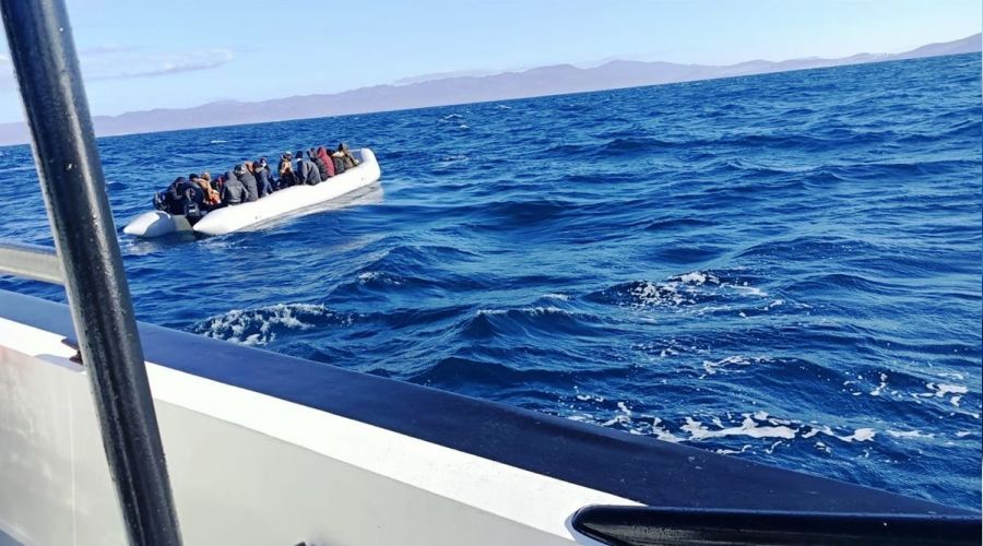 Yunanistan 52 göçmeni daha ölüme itti