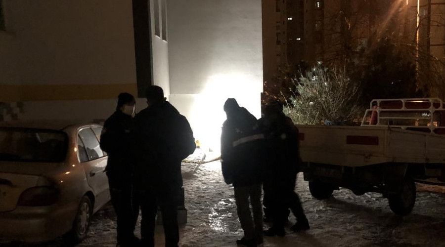 10. kattan atlayan kad�n hayat�n� kaybetti