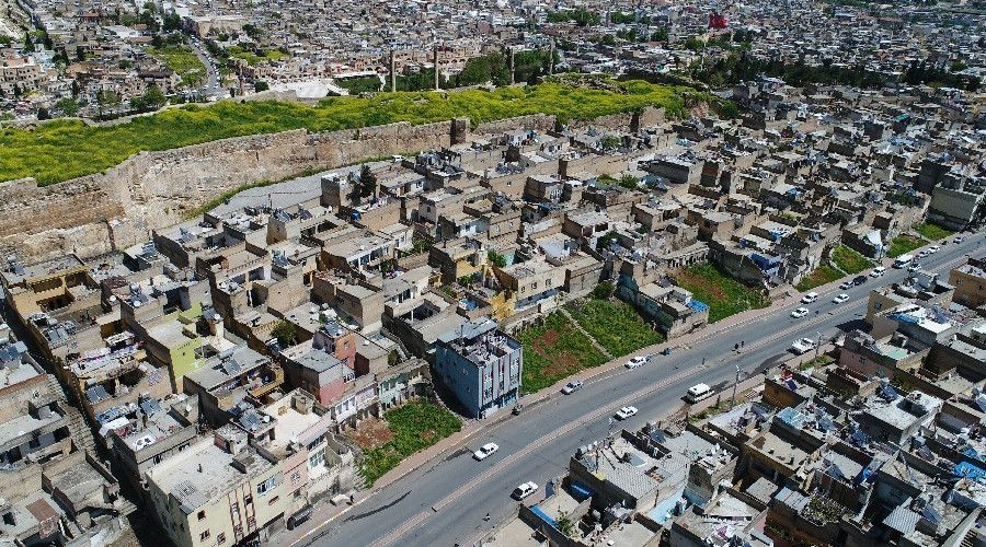 300 gecekondu kamulaştırılarak yıkılıyor
