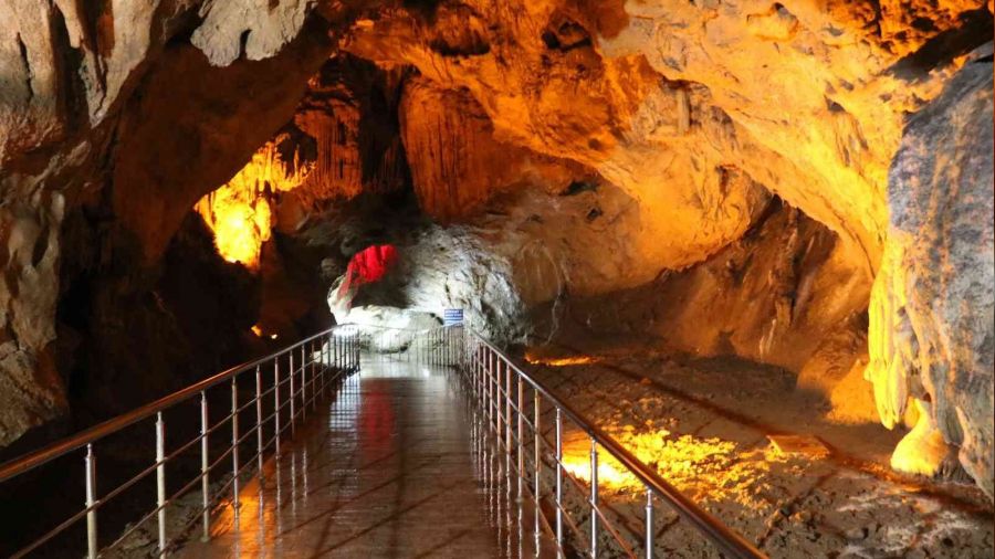 3.5 milyon y�ll�k ma�ara ast�m hastalar�n�n ilgi oda��