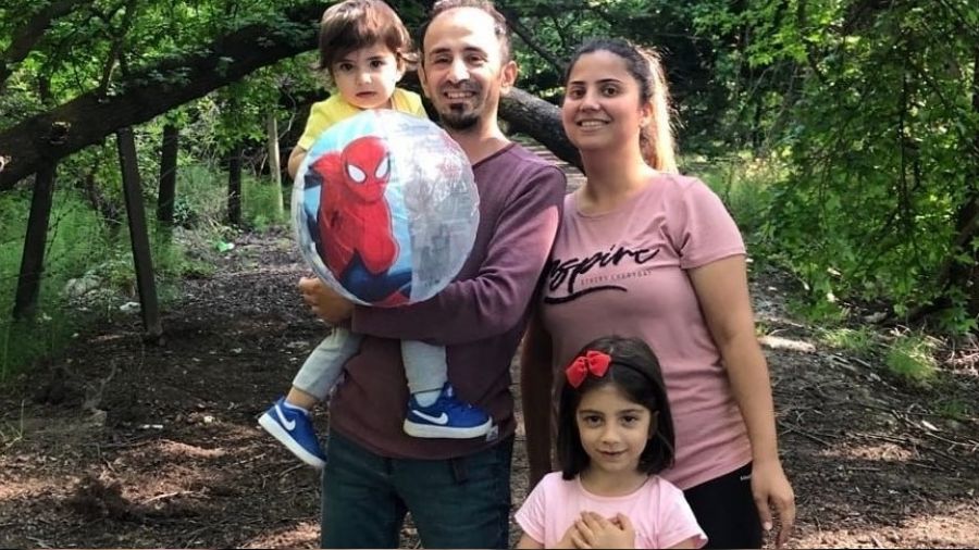 4 kiilik aile kazada can verdi