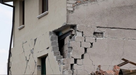 6,7 milyon konut risk tayor