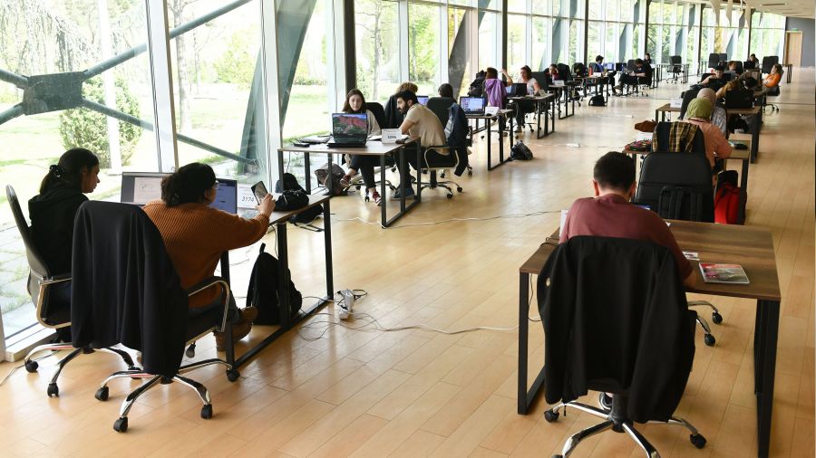 ABB, gen� giri�imcilere destek oluyor