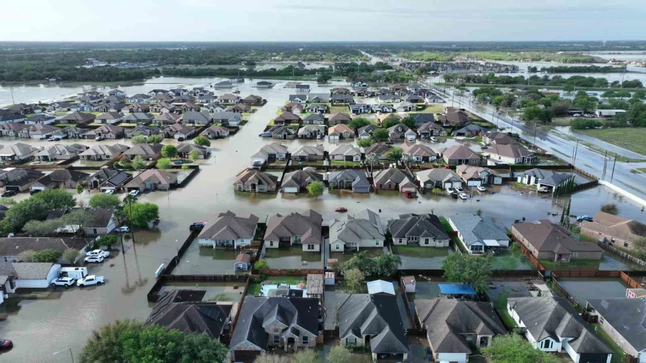 ABD-Meksika s�n�r�nda sel: 4 �l�