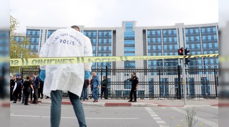 Adalet Sarayı önünde silahlı çatışma