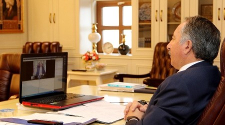 AİÇÜ geleneksel Hikâye ve Şiir Yarışması ödül töreni çevrimiçi gerçekleştirildi