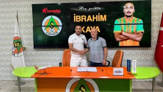 Alanyaspor, brahim Kaya ile 4 yllk szleme imzalad