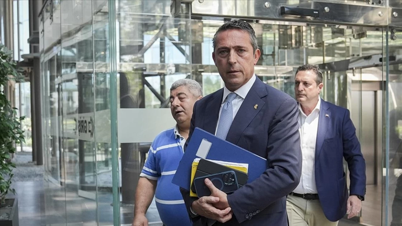 Ali Ko bakanla devam edecek