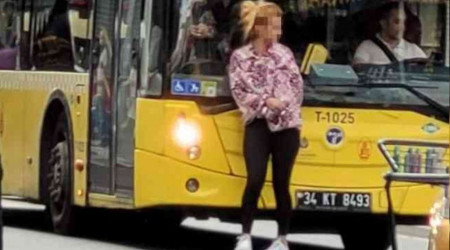 Alkollü kadın trafiği birbirine kattı