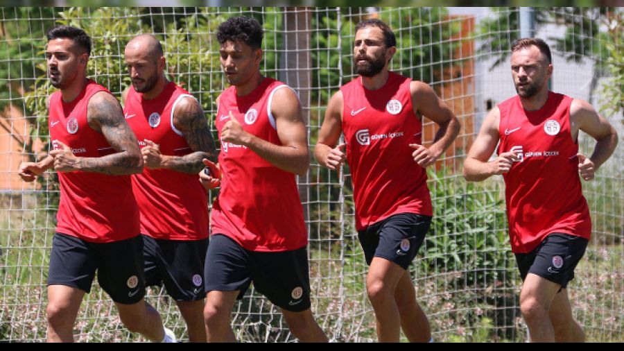 Almanya kamp� �ncesi 2 g�n izin