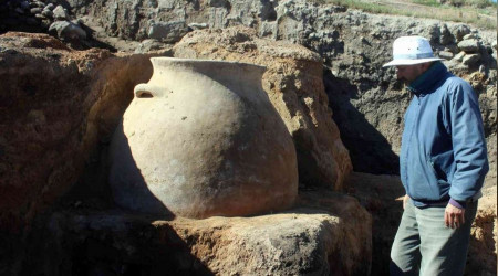 Anadolu insanı 4 bin yıl önce tahıllarını dev küplerde saklamış