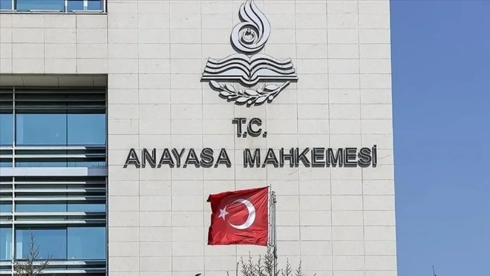 Anayasa Mahkemesi�nden tarihi 1 May�s karar�