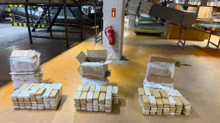 Ankara'da kargo paketlerinde 109 kilo 300 gram uyu�turucu ele ge�irildi