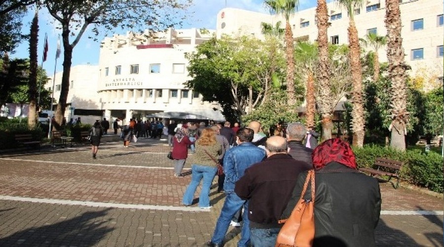 Antalya'da borç yapılandırma yoğunluğu