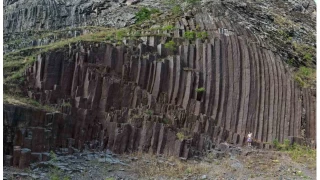 Artvin'deki bazalt kayalklar ziyareti aknna uruyor