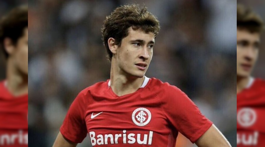 Aslan pazarl�klar� s�rd�r�yor