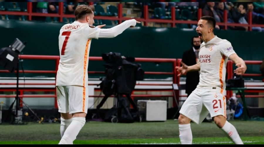 Aslan'dan tur için Moskova'da dev adım