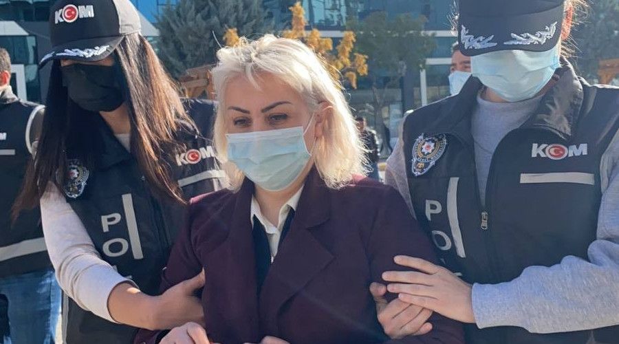 ASÜ'deki sahte doçent adliyede