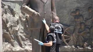 Atatürk Anıtı'na saldıran dayı-yeğen 4 yıl 4 ay ceza aldı