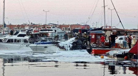 Avcılar'da facianın eşiğinden dönüldü, 7 tekne alev alev yandı