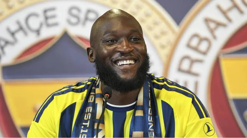 Aziz Yıldırım'dan Lukaku'ya ilk yasak