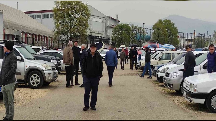 Bahar geldi ikinci el otomobil pazarı hareketlendi