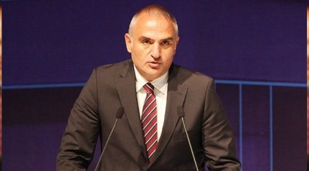 Bakan bütçe görüşmelerinde turizmi anlattı