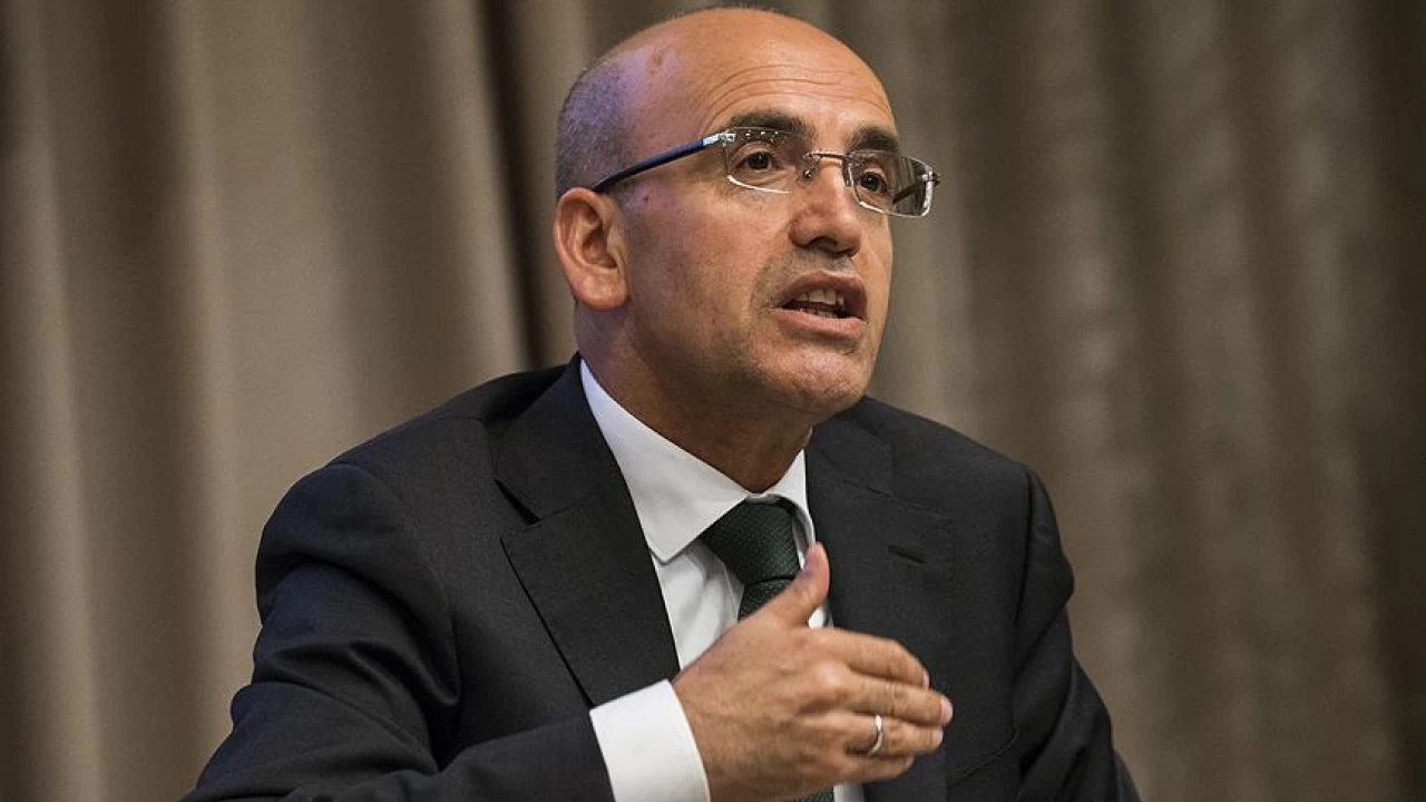 Bakan Şimşek'ten Merkez Bankası'na 'sıkılaştırma' desteği