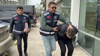 'Bakar mısın' tuzağı: Zinciri kapıp kaçtı