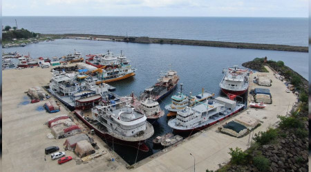Balıkçılar 'Vira Bismillah' demek için gün sayıyor