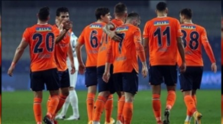 Başakşehir 2'de 2 peşinde