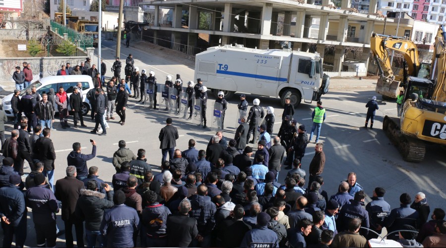 Batman'da kaak yap gerginlii