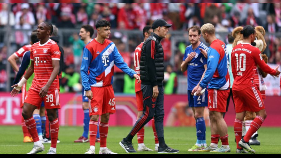 Bayern Schalke'ye gol ya�d�rd� 