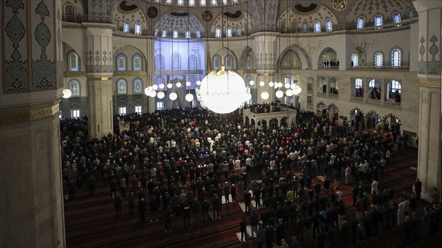 Bayram namazı saat kaçta kılınacak?