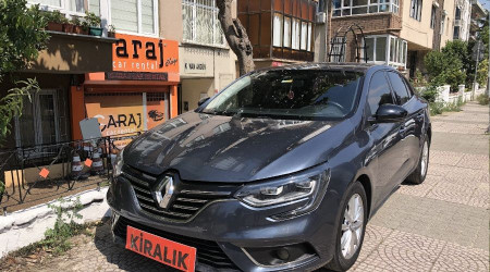 Bayram öncesi kiralık araçlar yoğun talep görüyor