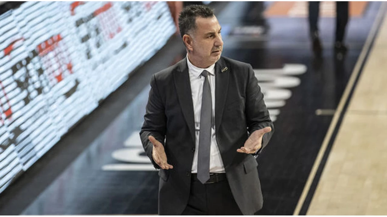 Beşiktaş BOA yeni başantrenörü Ayhan Avcı oldu