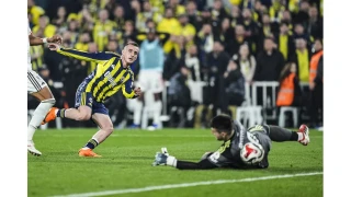 Beşiktaş derbiyi kaybetti ama maçın hakkı bu değildi