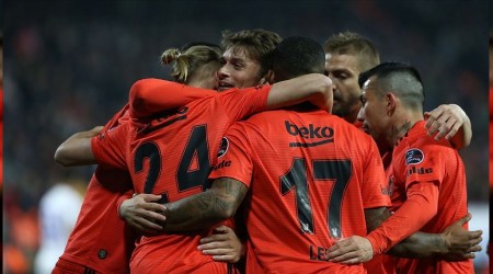 Beşiktaş Rize'de gol yağdırdı