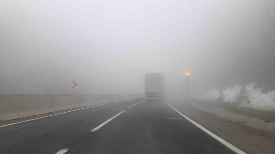 Bolu Da��'nda sis ve sa�anak