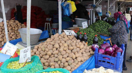 Bolu patatesi tezgahlardaki yerini aldı