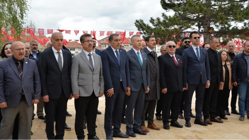 BTP Sivas İl Teşkilatı’ndan 19 Mayıs’ta Atatürk Anıtı’na çelenk