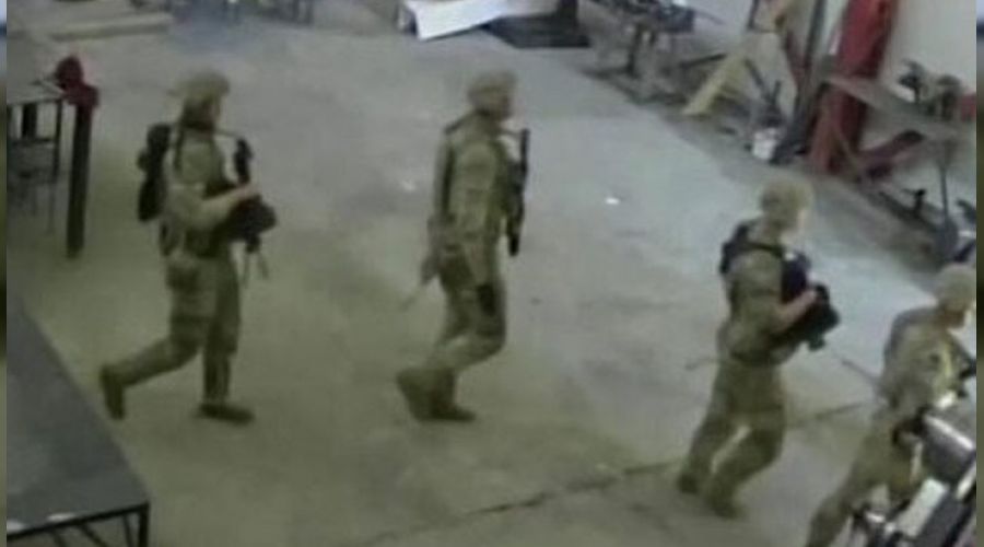 Bulgaristan'da ABD askerleri bask�n d�zenledi